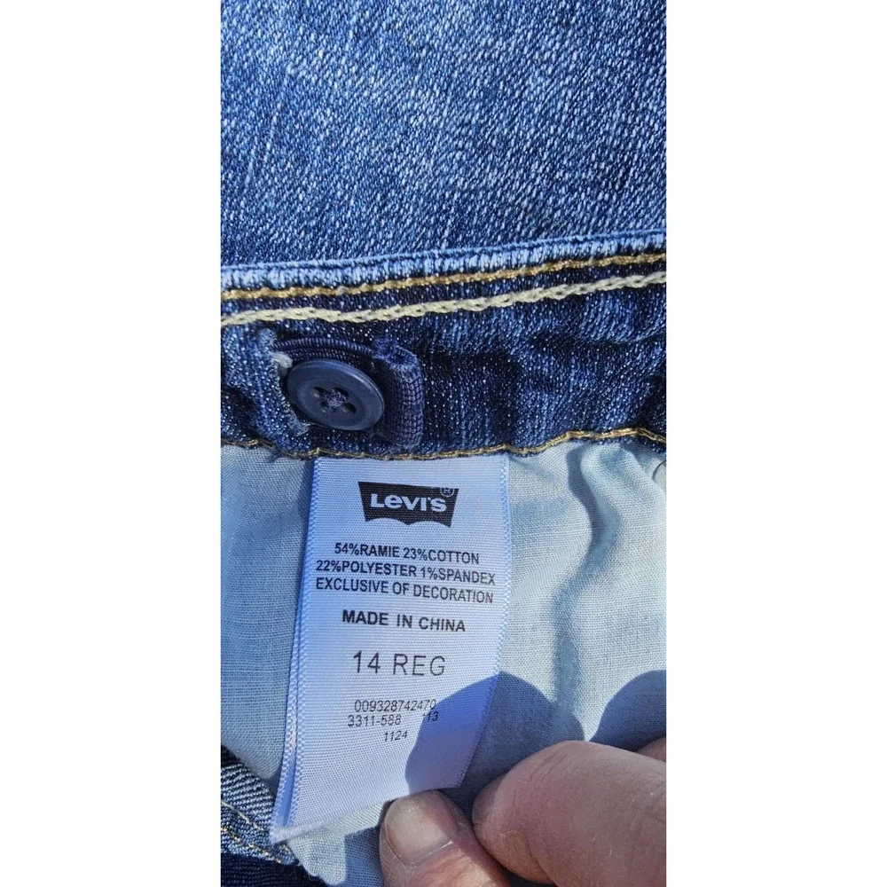 Levi's Shorty Shorts Raw Distressed Hem Medium Wash Denim Shorts Size 14 - Picture 14 of 14